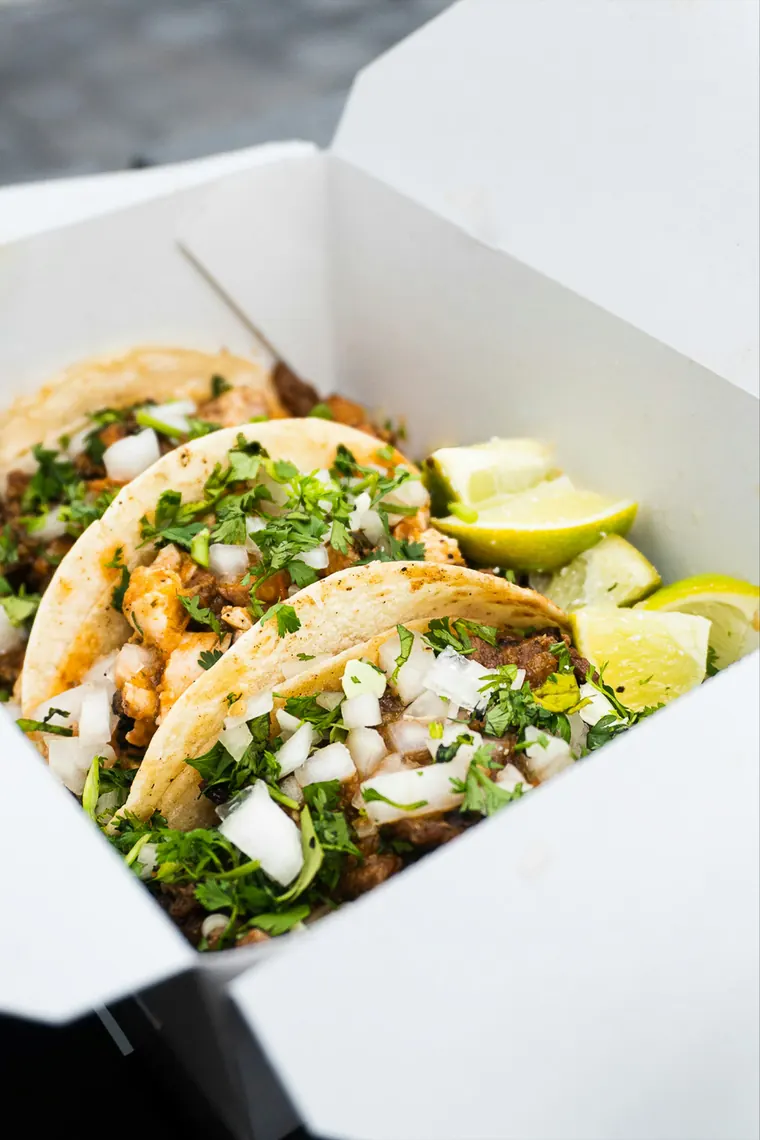 Tacos with lime